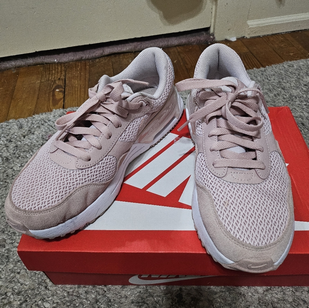 Nike Air Max Systm Sneakers in Rose Pink